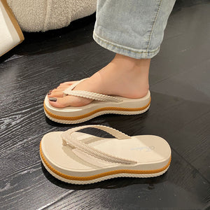 Thick-soled Flip-flops Fashion Outer Wear Color Matching Non-slip Thick-soled Flip-flops Fashion Outer Wear Color Matching Non-slip
